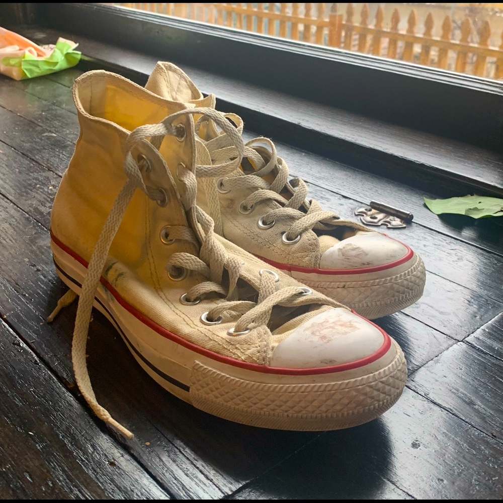 Very Distressed Cream Converse High Tops